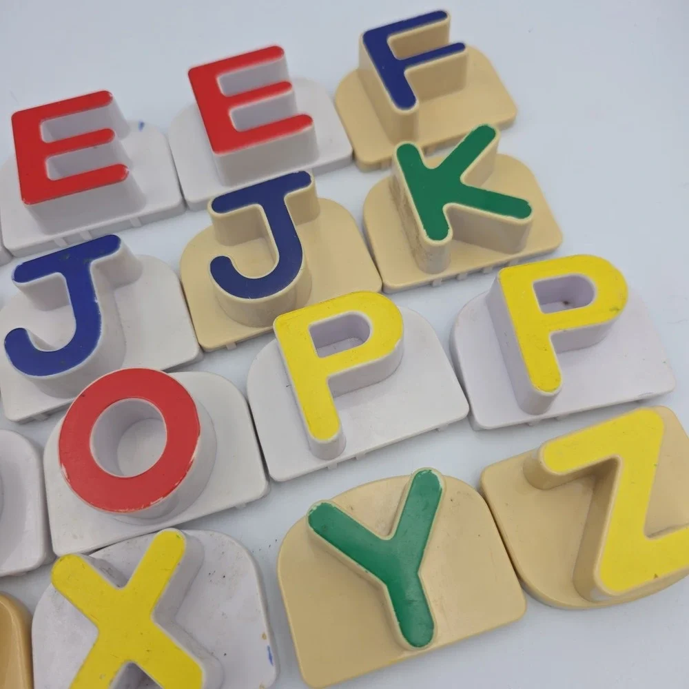 Leap Frog WORD WHAMMER Fridge Phonics Set Magnetic Alphabet ABC's WORKS See Pics
